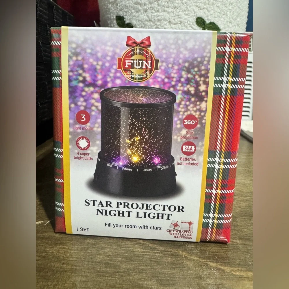 Starry Night Projector Light - Black